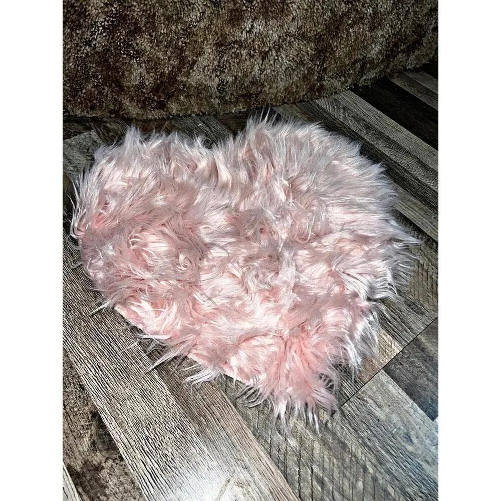 6 Pack Valentine's Day Heart Shaped Rug Love Decorative Floor Mat Heart Shag Sho